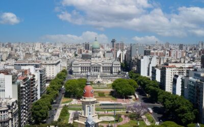 Fuego cruzado en el Congreso: la interna libertaria condiciona la agenda económica