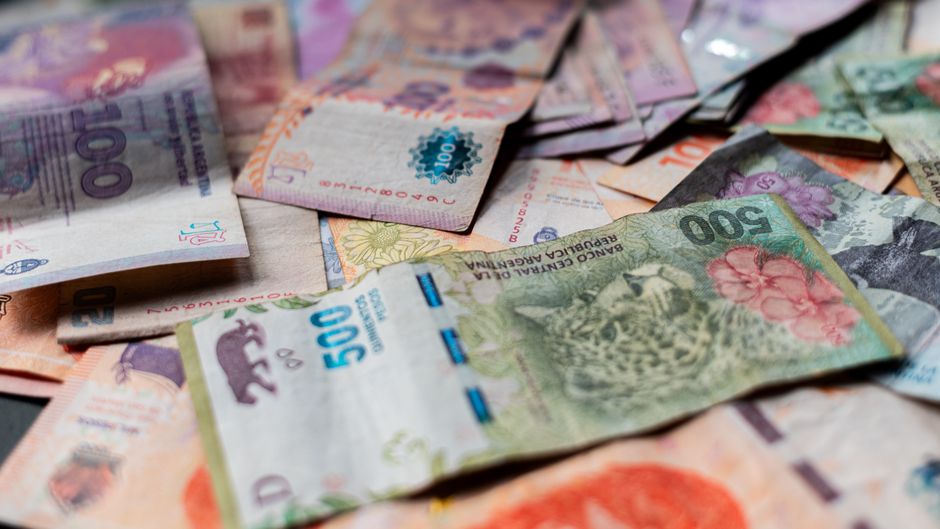 canje de deuda en pesos - El Tesoro renovó los vencimientos en pesos y alivió la tensión cambiaria