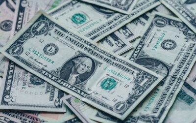 El mercado cambiario opera con tensiones mientras el dólar mayorista marca el ritmo financiero