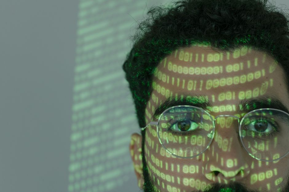 regulación de la inteligencia artificial - El Gobierno rechaza regular la inteligencia artificial y se alinea con la estrategia de Donald Trump