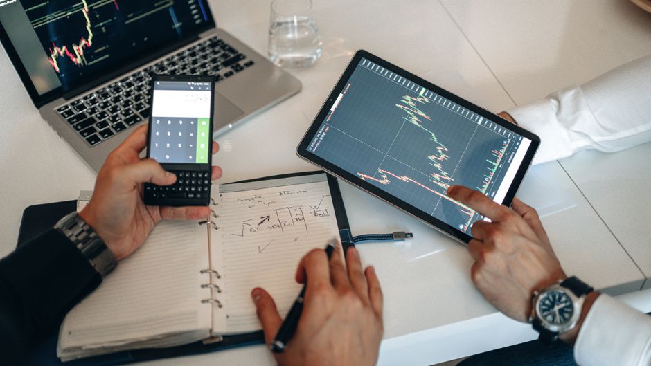 futuros del Nasdaq - El mercado tecnológico define su rumbo técnico tras el reciente impacto de la Reserva Federal