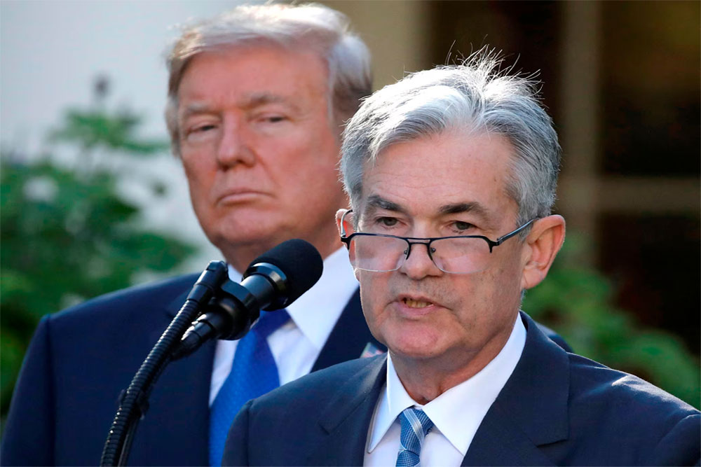 Donald Trump y Jerome Powell en conflicto por las tasas de interés y la política monetaria de EE.UU.